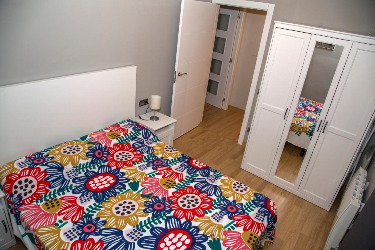 Apartamento Reus 2 - Parking Gratuito Buitenkant foto